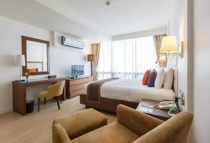 سوییت, Oakwood Residence Sukhumvit 24