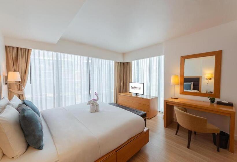 سوییت, Oakwood Residence Sukhumvit 24