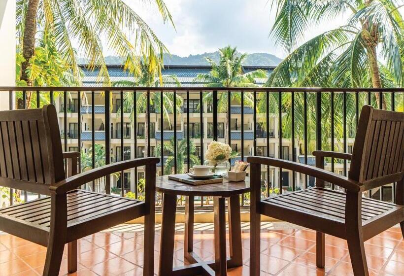 2 Bedroom Suite Pool View, Radisson Resort And Suites Phuket