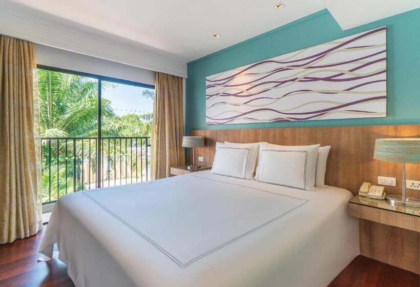 2 Bedroom Suite Pool View, Radisson Resort And Suites Phuket