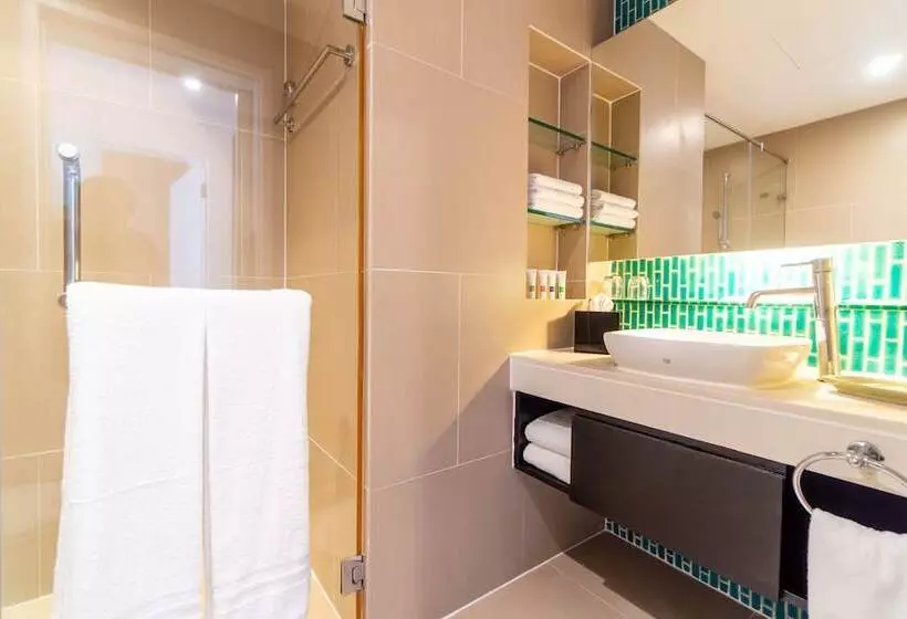 ファミリースイートの２ベッドルーム, Radisson Resort And Suites Phuket