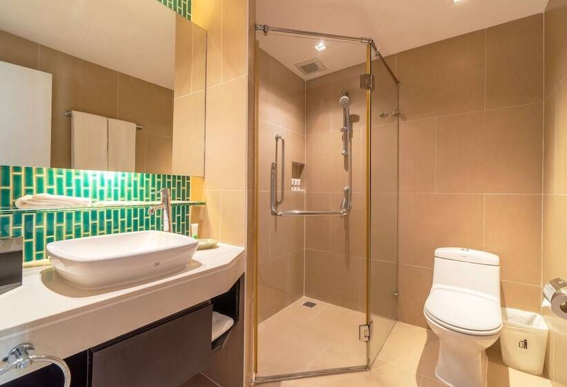 테라스 스위트, Radisson Resort And Suites Phuket
