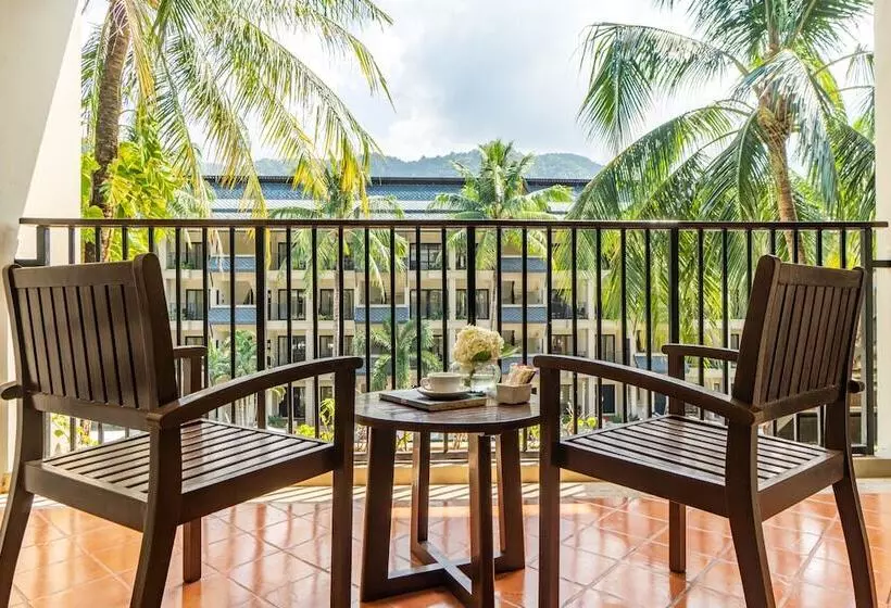 2 Bedroom Suite Pool View, Radisson Resort And Suites Phuket