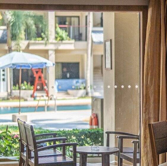 2 Bedroom Suite Pool View, Radisson Resort And Suites Phuket