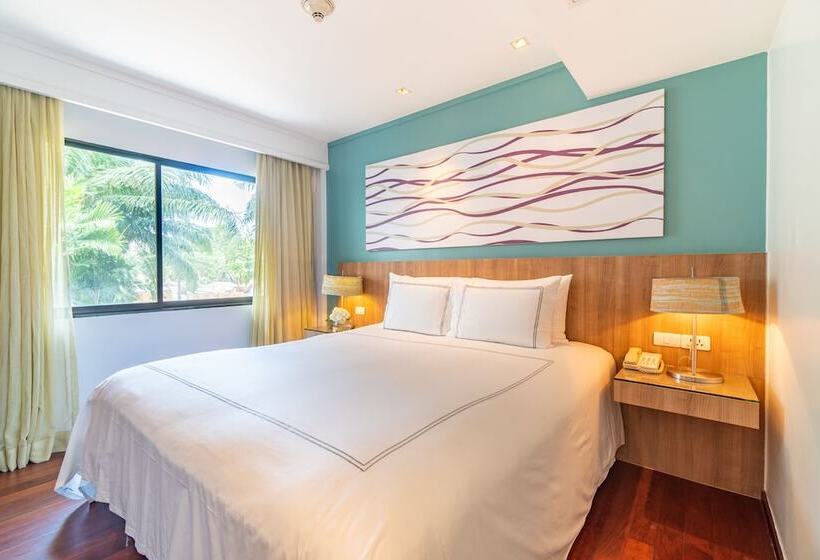 2 Bedroom Suite with Terrace, Radisson Resort And Suites Phuket