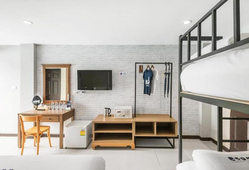 スタンダード４人部屋, Kokotel Krabi Ao Nang