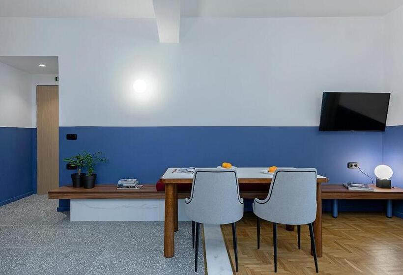 スイート（家族用）, Acro Urban Suites