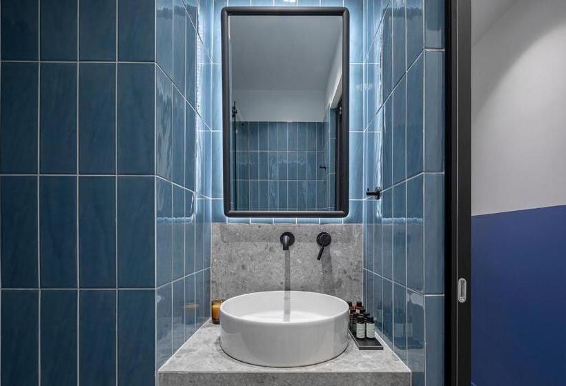 スイート（家族用）, Acro Urban Suites