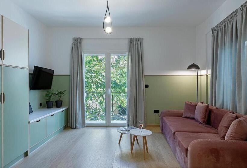 バルコニー付き１ベッドルームアパートメント, Acro Urban Suites