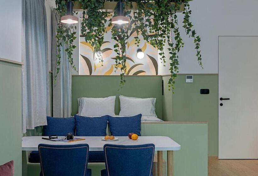 バルコニー付き１ベッドルームアパートメント, Acro Urban Suites