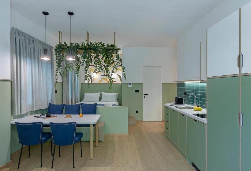 バルコニー付き１ベッドルームアパートメント, Acro Urban Suites