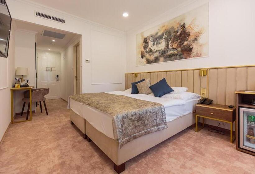 חדר דלוקס, Palota Lillafured