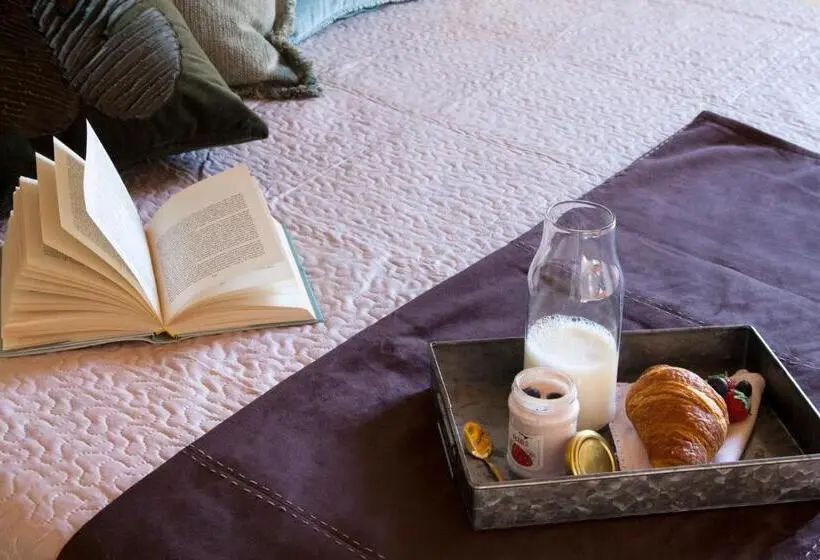 デラックスルーム, Agriturismo La Via Dell Oliviera