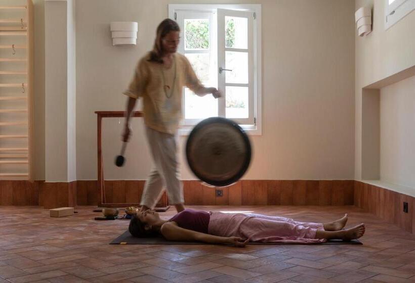 디럭스 패밀리 룸, Yayaki Spetses