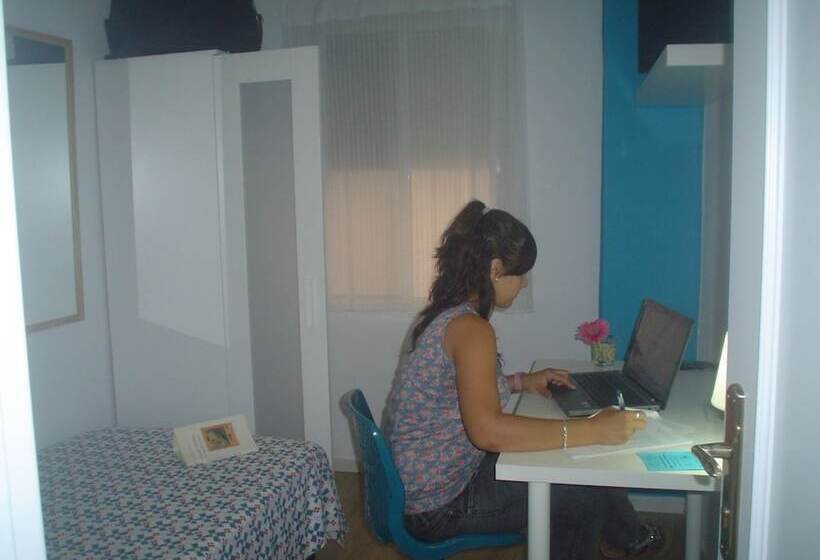 Habitación Estándar Individual, Hostal Five Gates