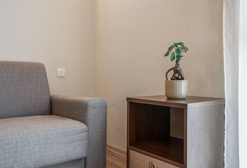 Апартаменты Superior 1 Спальня, Appart City Classic Nîmes