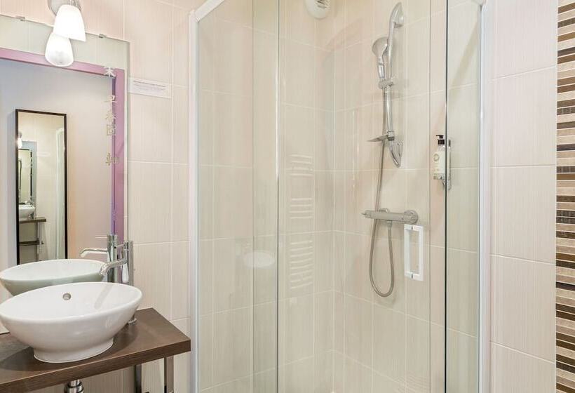 Семейный Номер, Best Western Hotel Nuit De Retz Nantes Sud