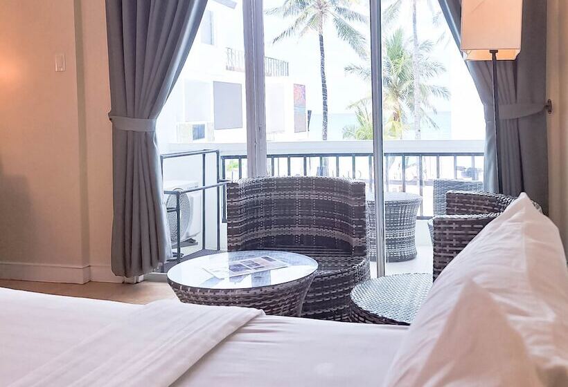 디럭스 룸, Boracay Ocean Club Beach Resort