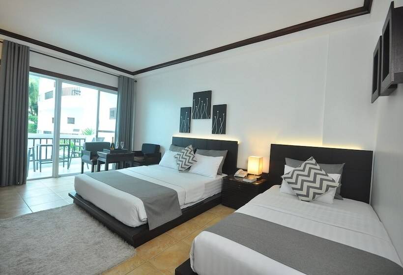 اتاق لوکس, Boracay Ocean Club Beach Resort