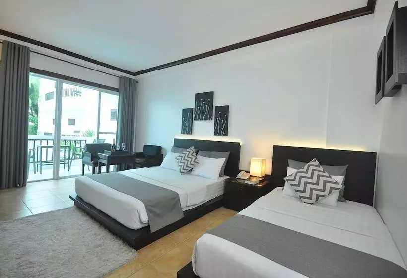 اتاق لوکس, Boracay Ocean Club Beach Resort