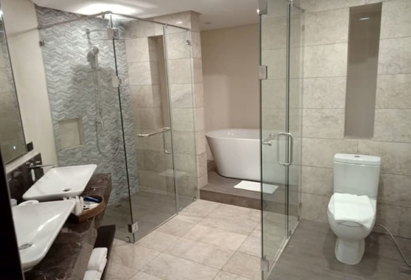 اتاق خانوادگی, Boracay Ocean Club Beach Resort