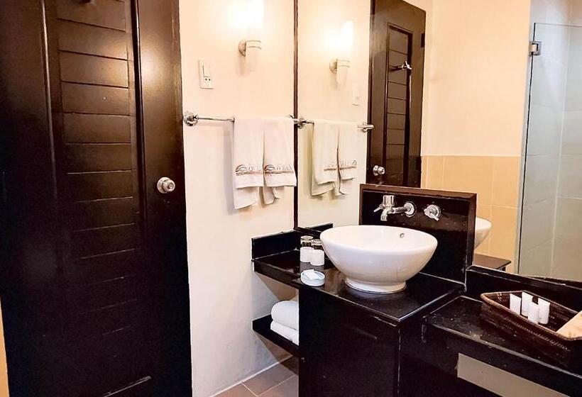 اتاق سوپریور, Boracay Ocean Club Beach Resort