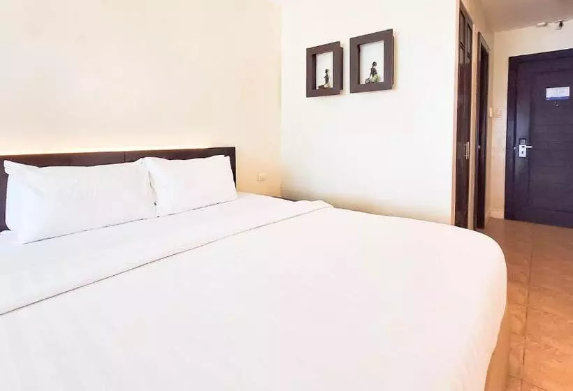 اتاق لوکس, Boracay Ocean Club Beach Resort