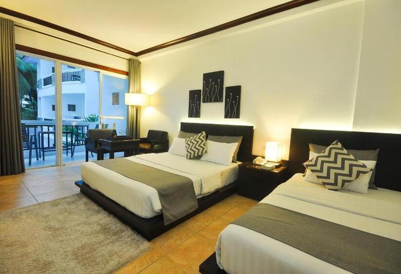 اتاق لوکس, Boracay Ocean Club Beach Resort