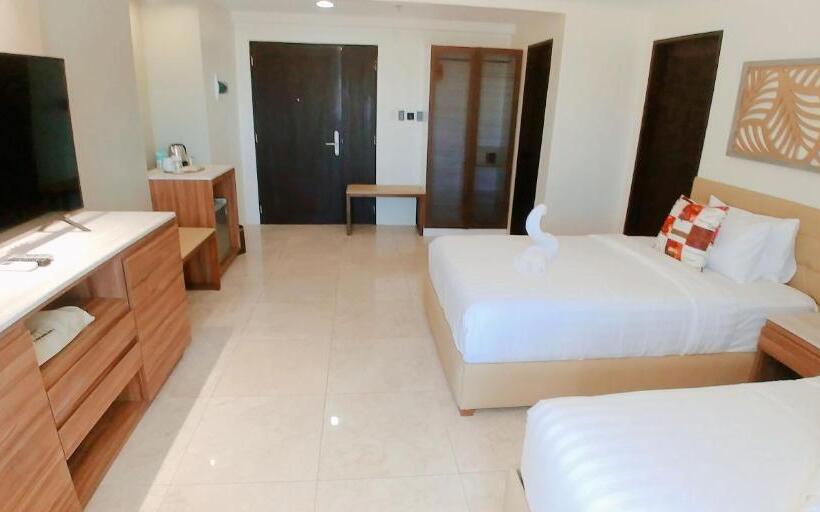 اتاق خانوادگی, Boracay Ocean Club Beach Resort