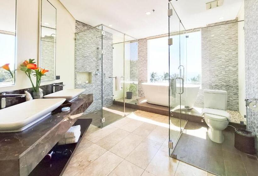 سوئیت پرزیدنت, Boracay Ocean Club Beach Resort