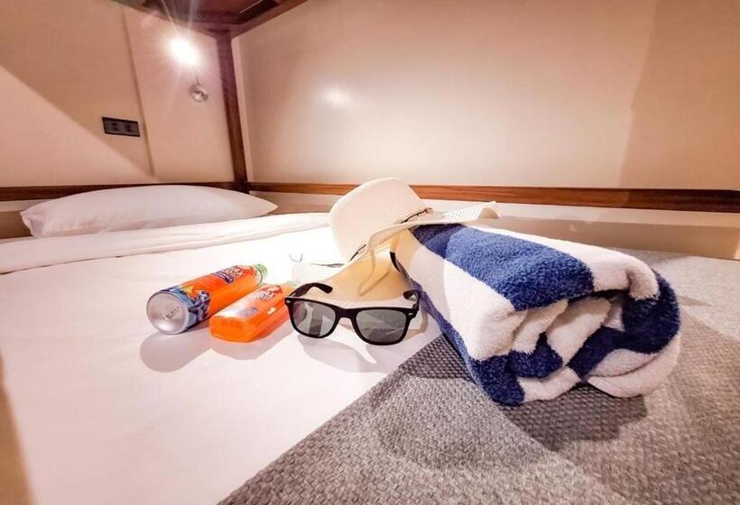 수피리어 패밀리 룸, Boracay Ocean Club Beach Resort