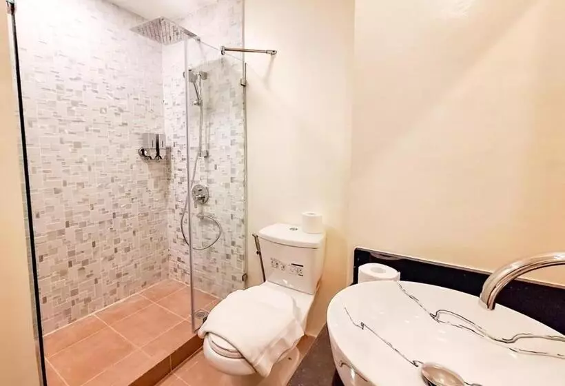 اتاق سوپریور خانوادگی, Boracay Ocean Club Beach Resort