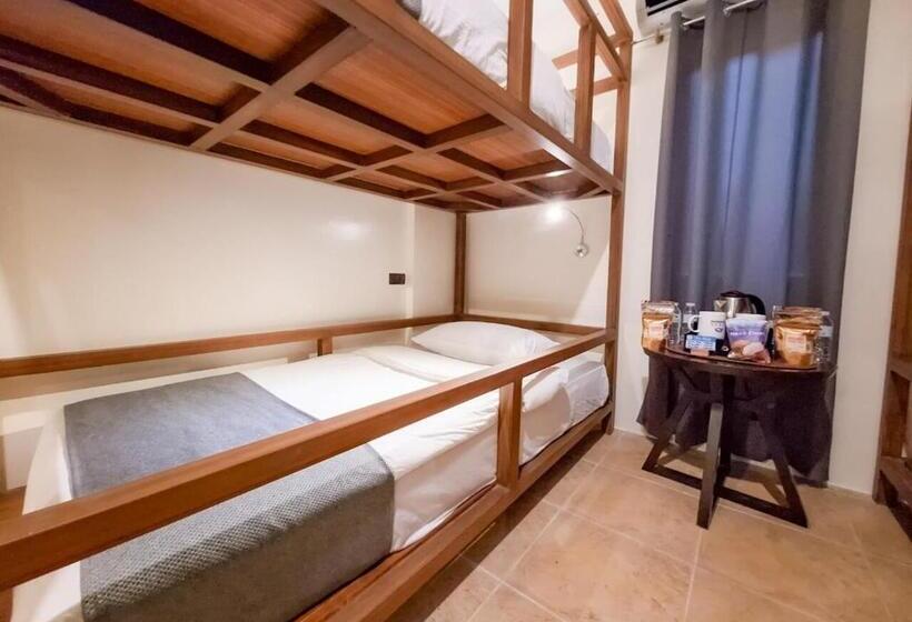 수피리어 패밀리 룸, Boracay Ocean Club Beach Resort