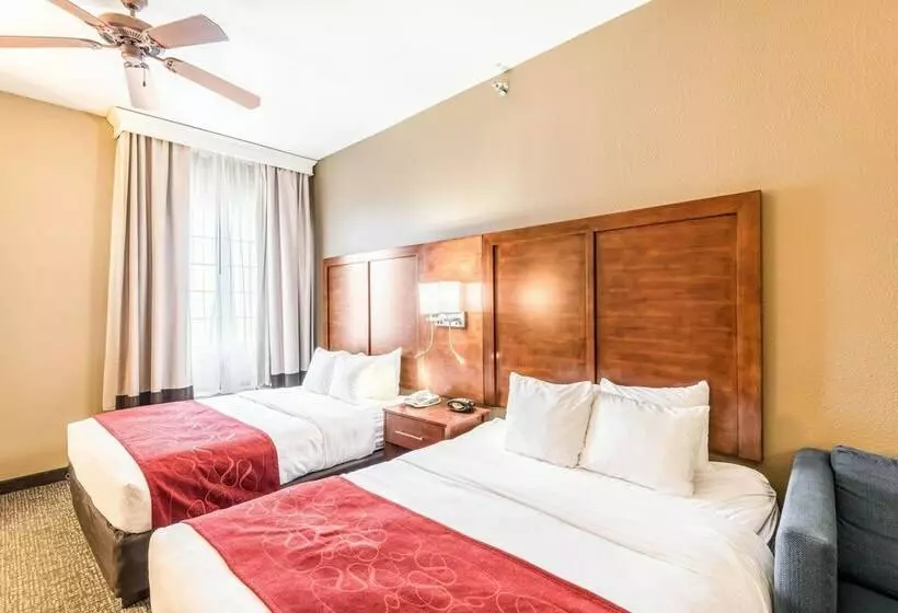 Sviitti, Comfort Suites South