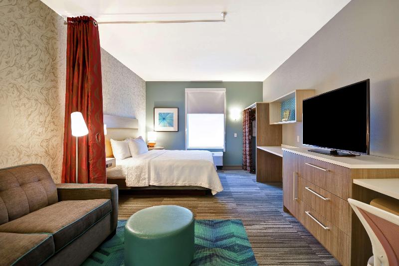 غرفة قياسية سرير كينج لذوى الإحتياجات الخاصة, Hilton Garden Inn New Orleans Convention Center