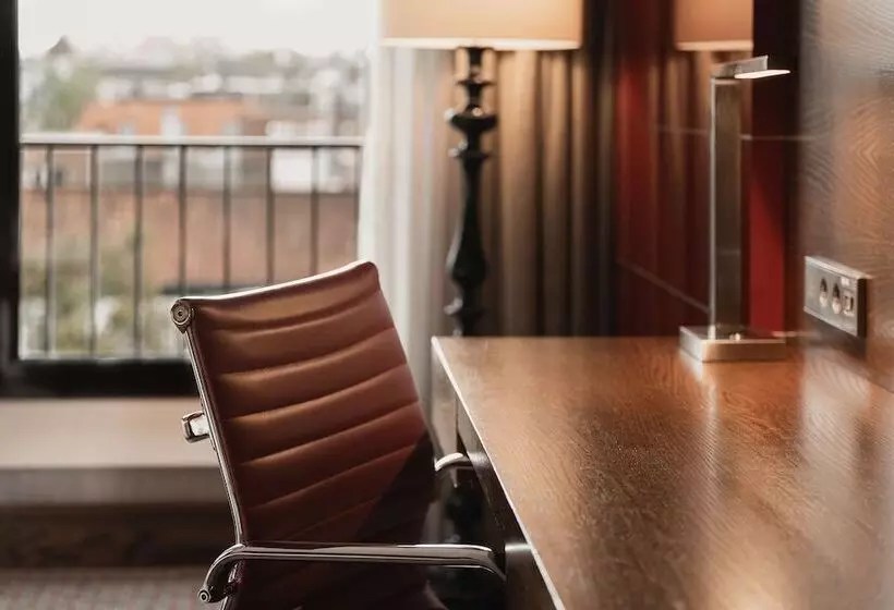 Deluxe-huone, Hilton The Hague