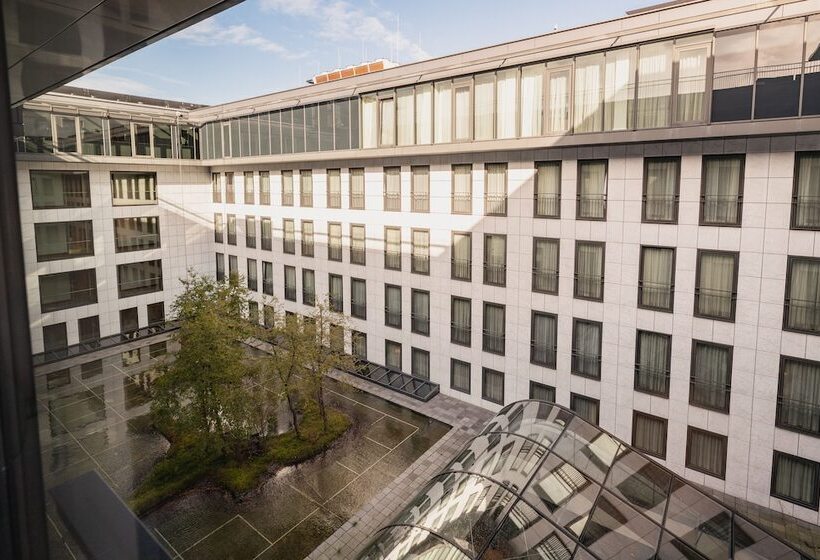 디럭스 룸, Hilton The Hague