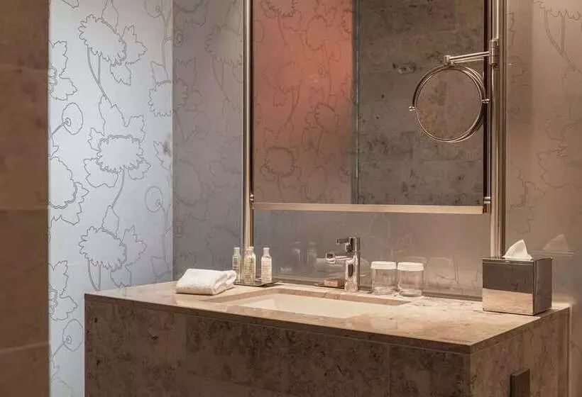 Standard-huone, Hilton The Hague