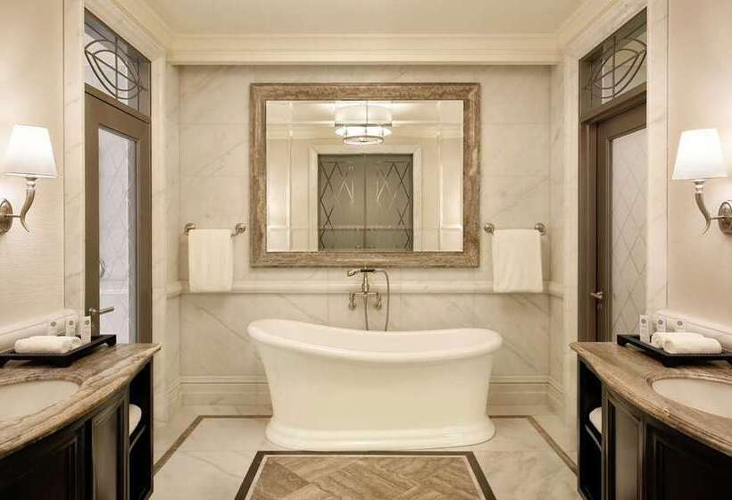 스탠다드 룸 킹사이즈 침대, Hilton The Hague