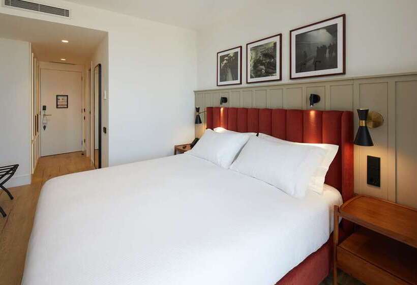 스탠다드 룸 킹사이즈 침대, Hilton The Hague