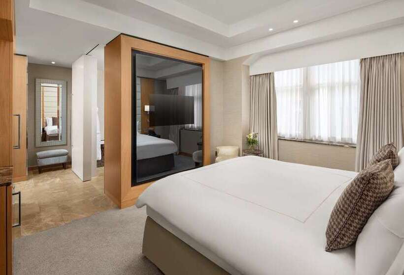 스탠다드 룸 킹사이즈 침대, Hilton The Hague