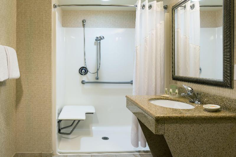 장애인을 위한 스위트, Holiday Inn Daytona Beach Lpga Boulevard, An Ihg