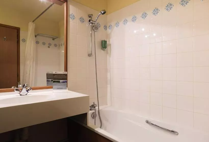 スタンダード４人部屋, Hôtel La Plagne Le Terra Nova