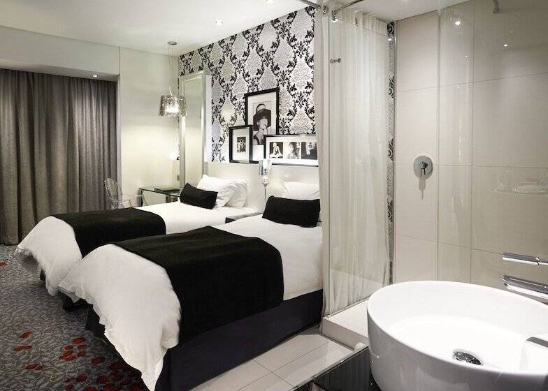 חדר סטנדרט, Protea Hotel Fire & Ice! By Marriott Johannesburg Melrose Arch