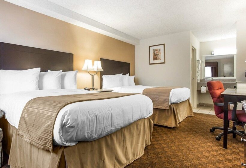 Номер Стандарт 2 Двуспальные Кровати, Quality Inn & Suites Coliseum