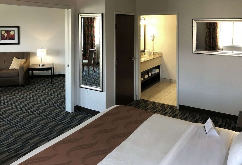 スイート, Quality Inn & Suites Denver International Airport
