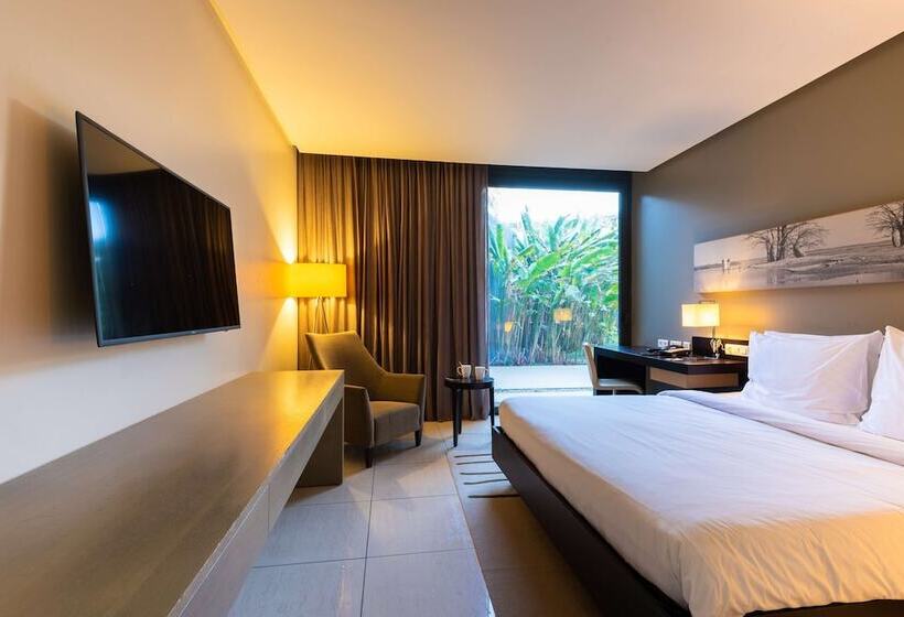 اتاق سوپریور با چشمانداز باغ, Radisson Blu Hotel, Dakar Sea Plaza