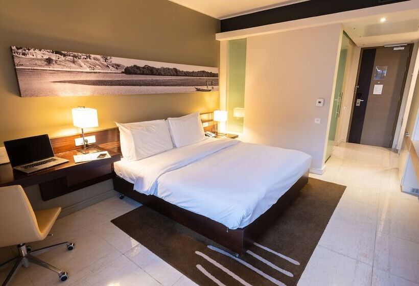 اتاق سوپریور با چشمانداز باغ, Radisson Blu Hotel, Dakar Sea Plaza