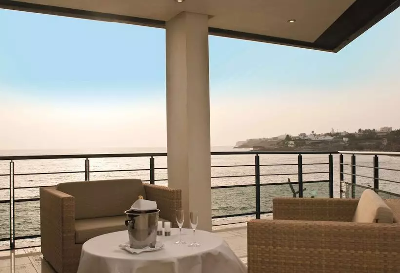 سوییت جونیور با چشم‌انداز دریا, Radisson Blu Hotel, Dakar Sea Plaza