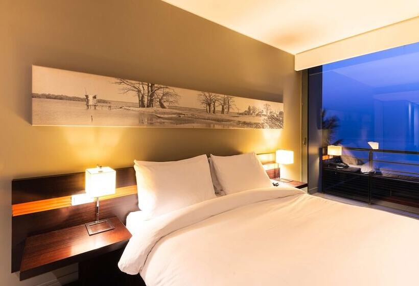 اتاق پرمیوم با چشمانداز دریا, Radisson Blu Hotel, Dakar Sea Plaza